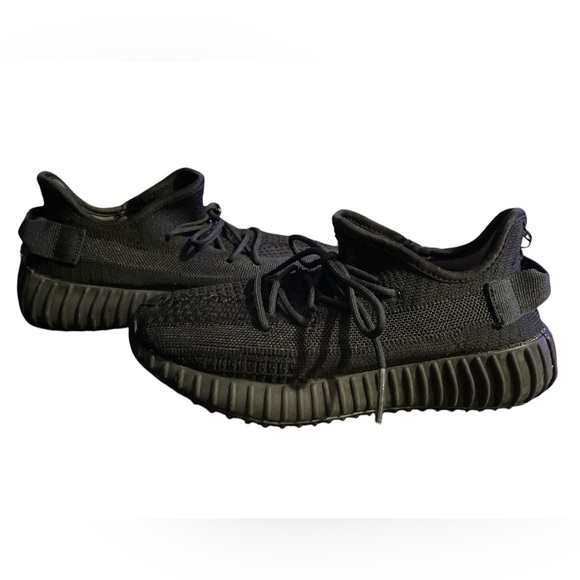 Yeezy Other - ADIDAS YEEZY BOOST 350 V2